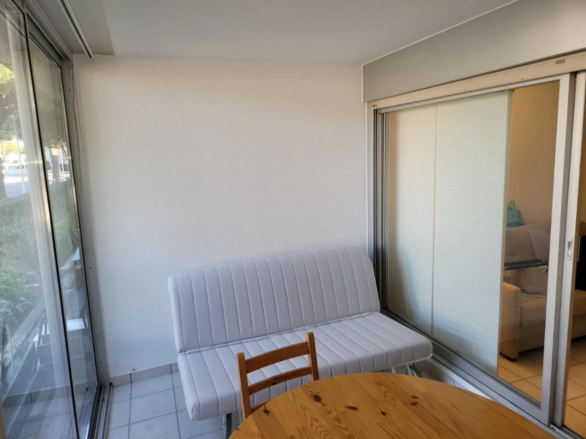 Superbe studio avec Loggia entre port et plage Le Grau-du-Roi Extérieur photo