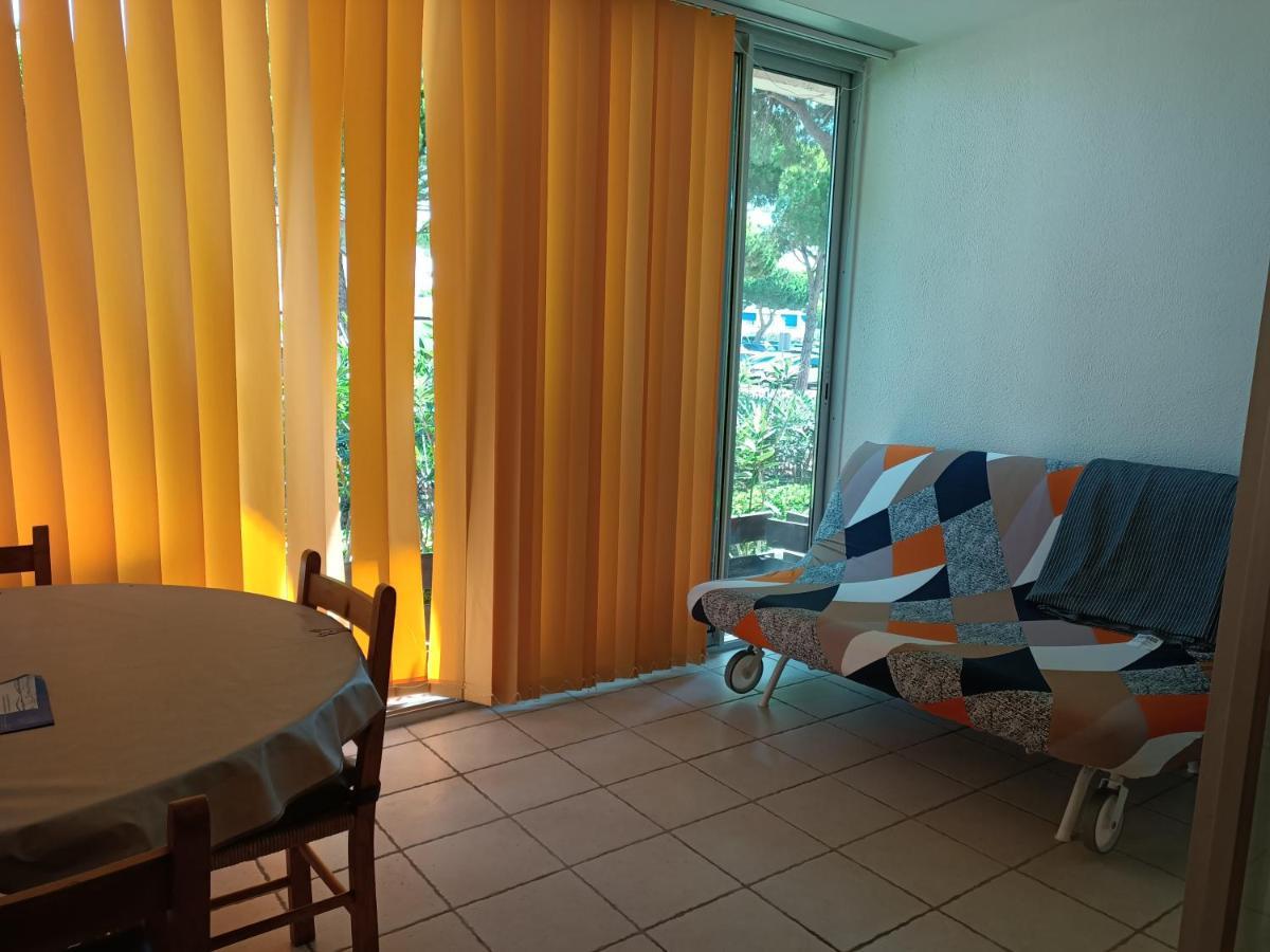 Superbe studio avec Loggia entre port et plage Le Grau-du-Roi Extérieur photo