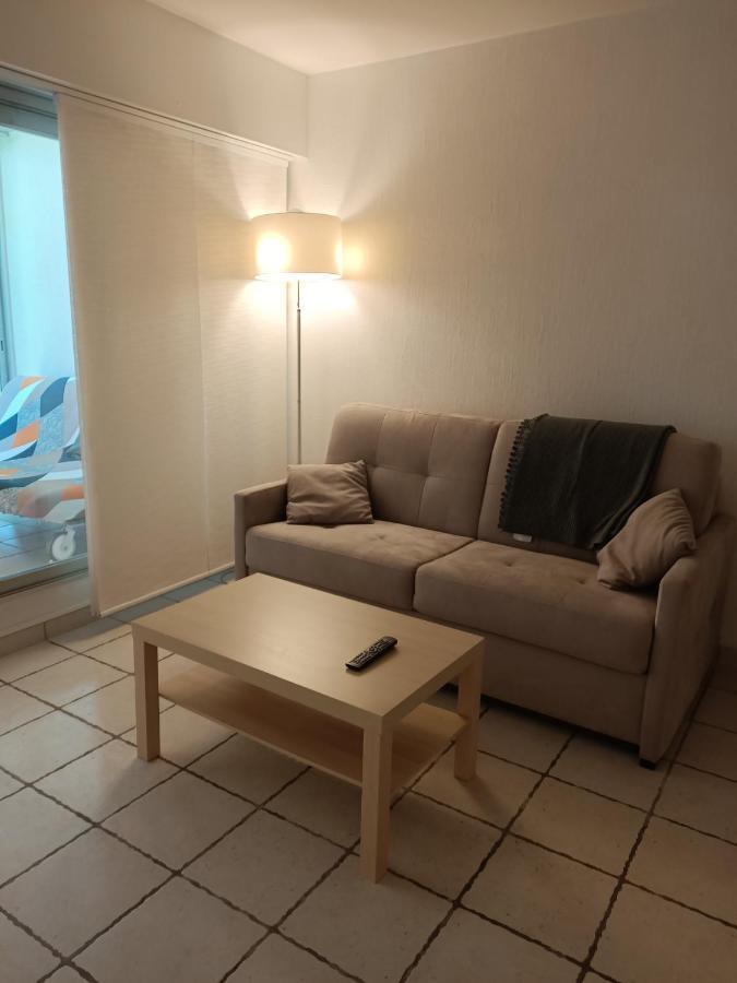 Superbe studio avec Loggia entre port et plage Le Grau-du-Roi Extérieur photo